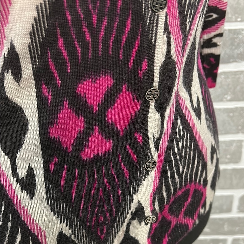 Tory Burch Ikat Print Merino Wool Cardigan Sweater Pink Black V Neck Size Small - Picture 4 of 14